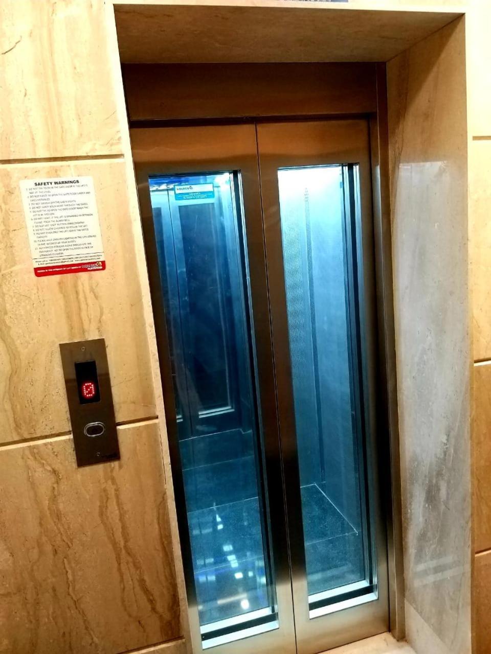 Grand Elegant Otel Chennai Dış mekan fotoğraf