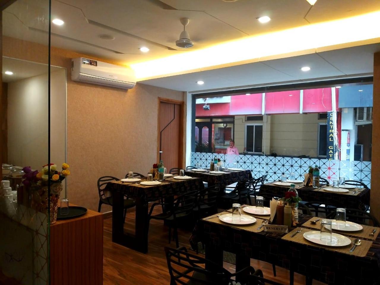 Grand Elegant Otel Chennai Dış mekan fotoğraf