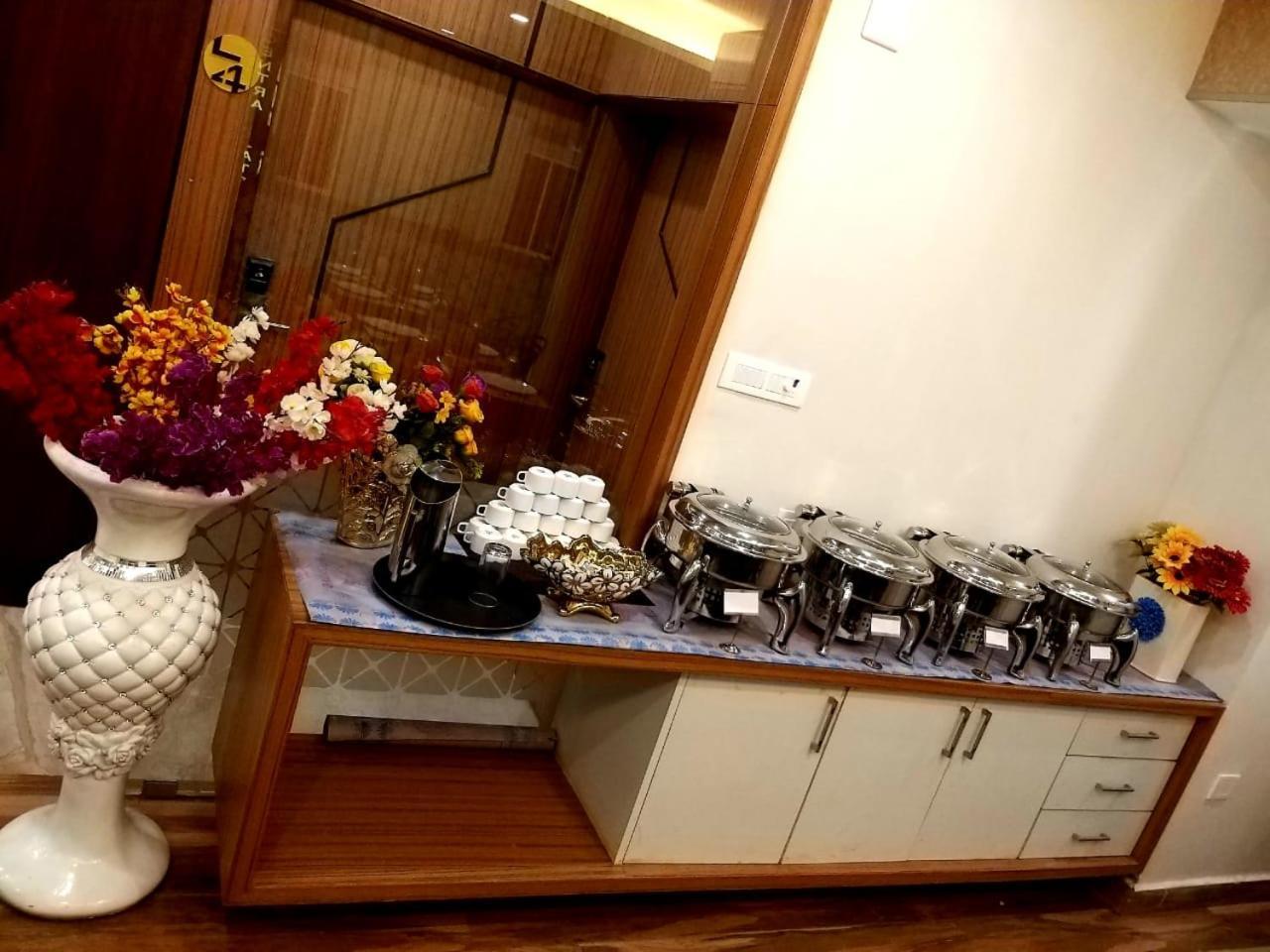 Grand Elegant Otel Chennai Dış mekan fotoğraf