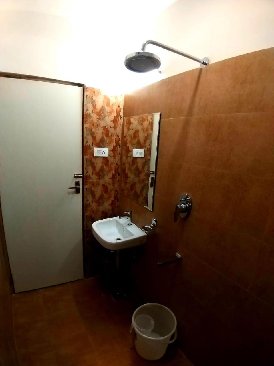 Grand Elegant Otel Chennai Dış mekan fotoğraf