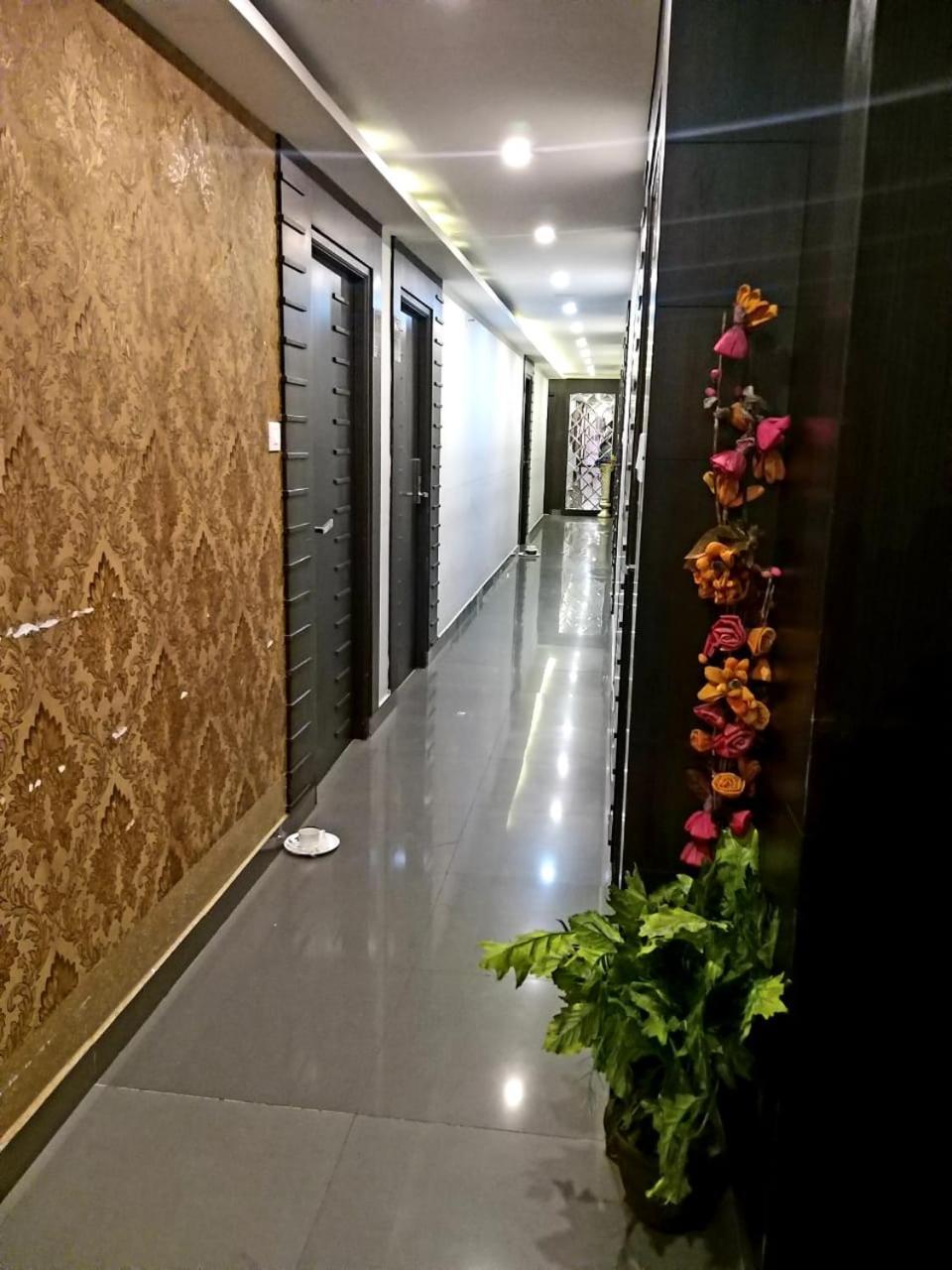 Grand Elegant Otel Chennai Dış mekan fotoğraf