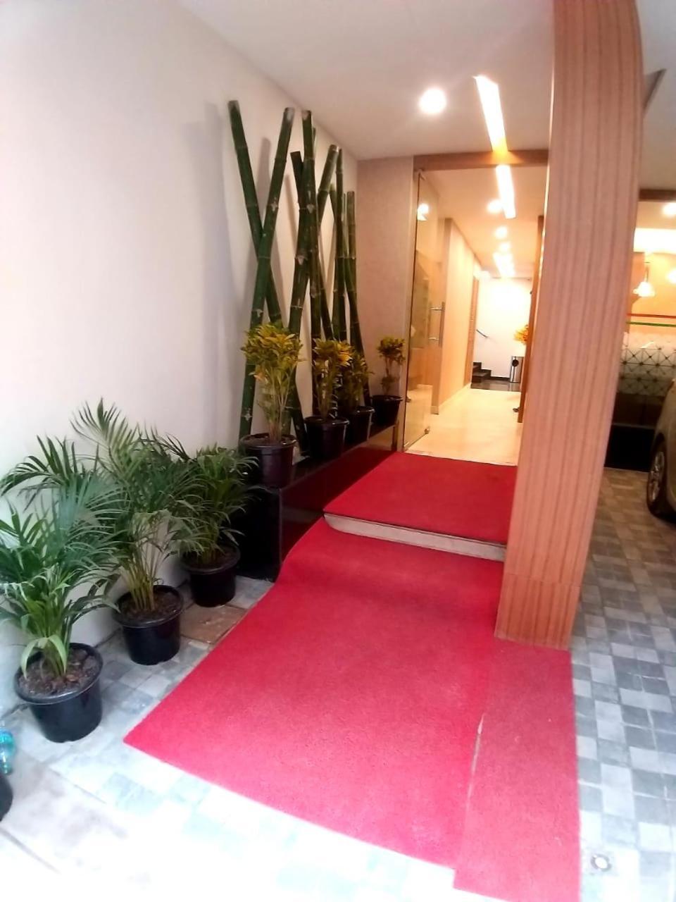Grand Elegant Otel Chennai Dış mekan fotoğraf