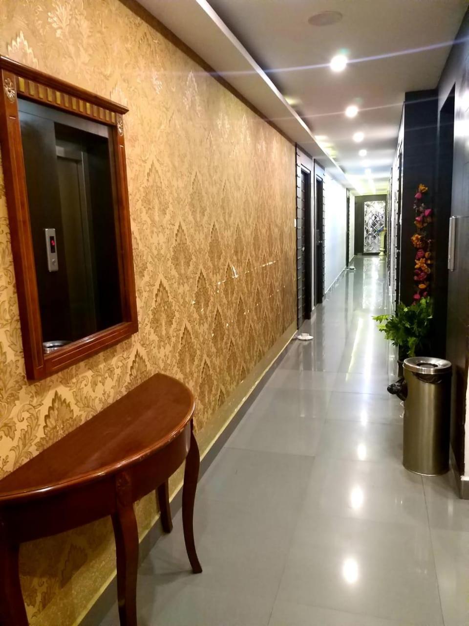 Grand Elegant Otel Chennai Dış mekan fotoğraf